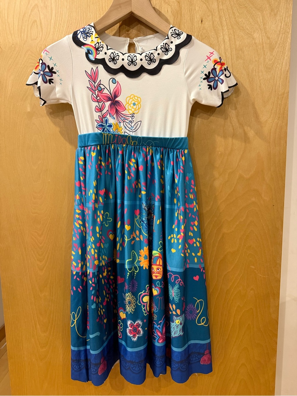 Disney Encanto Mirabel costume dress, bag, shoes, glasses and clip-on-earrings